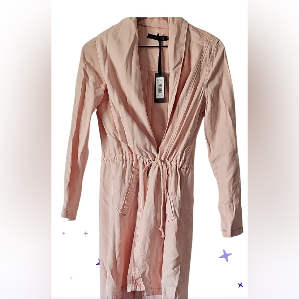 nwt- Max Jeans XS
Trench Coat  Long Sleeve Jacket Casual Outerwear Pastel pink